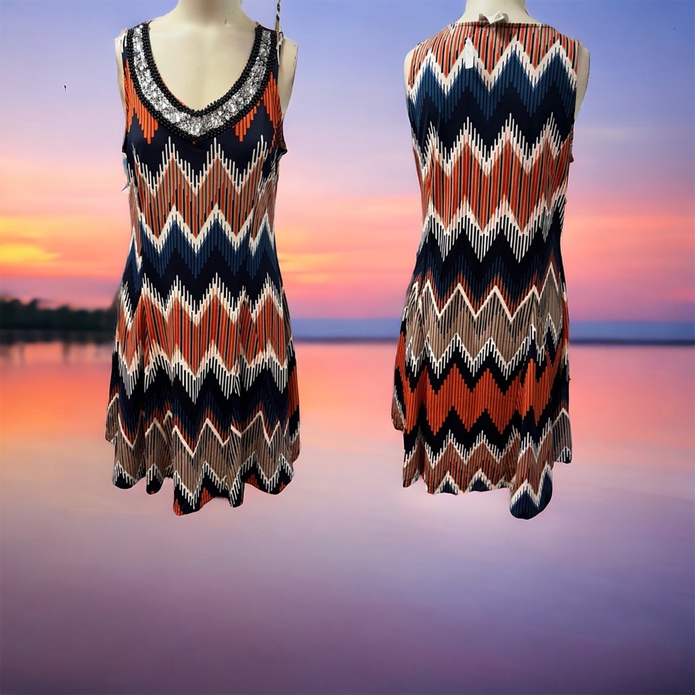 Kate&Mallory,Woman,Dress,Sz M,sequins,beads,crystals,Sleeveless,neutral colors.!